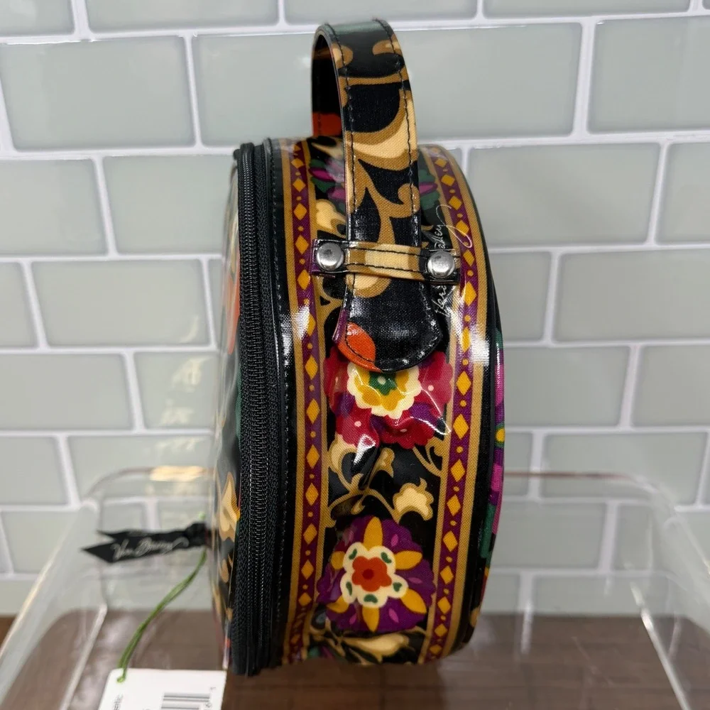 NWT Vera Bradley Hatbox Cosmetic Case in Suzani
